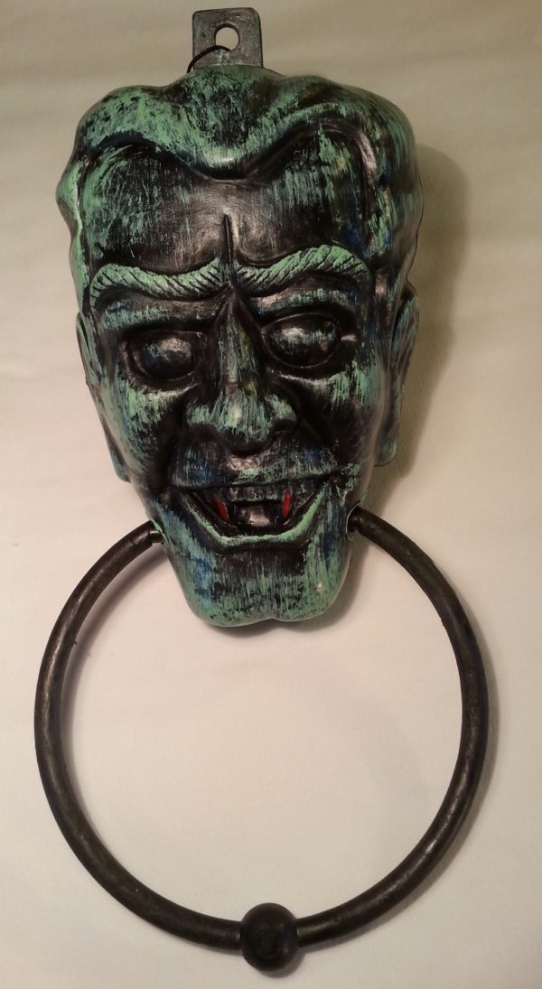 wholesale-halloween-decor-door-knocker-frankenstein-indoor-haunted-house-halloween-door-decor