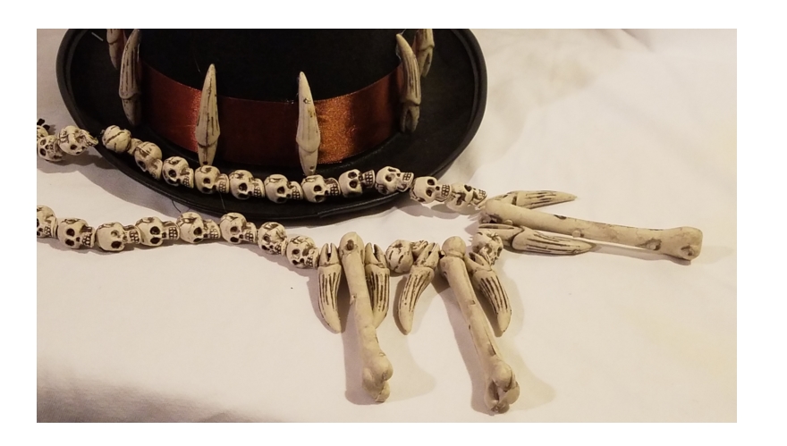Original Charm Shaman/witch Doctor Necklace With Beads/shell/teeth/wood and  Bone Figures From Dayak Borneo - Etsy New Zealand