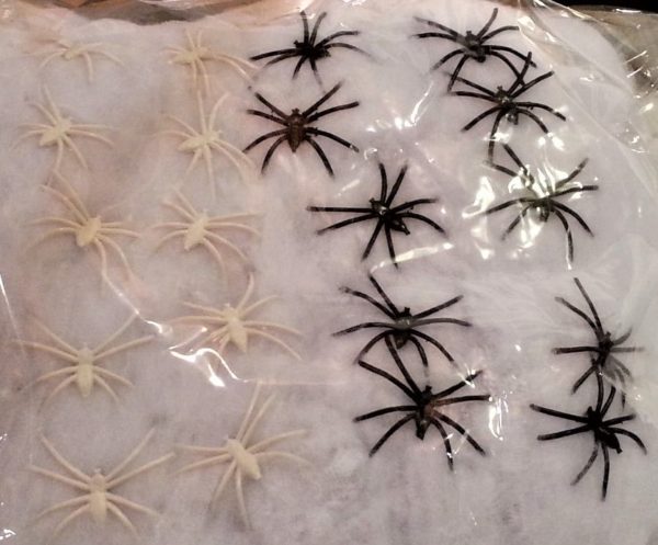 wholesale-halloween-decor-spooky-spider-web-20-spiders-scary-haunted-house-spiders-halloween-decor